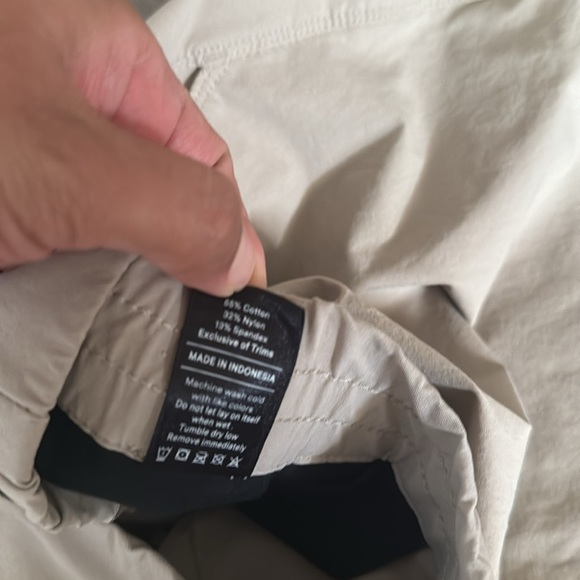 Public Rec Rec Short Womens Size‎ 32 khaki Cuffed Pull On waistband - Picture 4 of 6